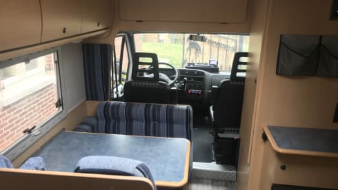 Neat 4 person camper