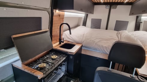 4p Mercedes-Benz bus from 2019
