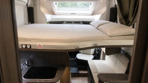4p Benimar semi-integrated from 2024