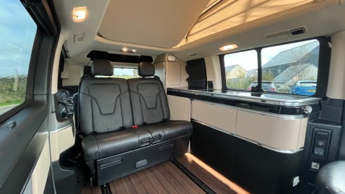 Molly – 4 berth Mercedes-Benz Marco Polo campervan from 2019