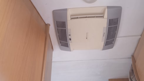 fedcamp – Camper 'Mc Louis' (high-end) equipped, complete