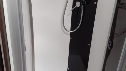 Nuovissima casa mobile per 4 persone (2021)