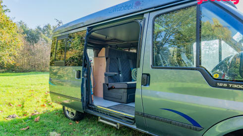 Zwabbel – 4p Ford campervan from 2003