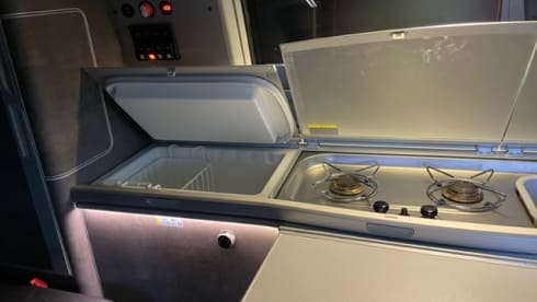 Aloha Beach Camper Aqua VW T6 California