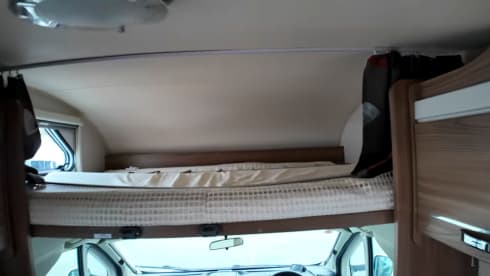6 berth Swift alcove from 2017