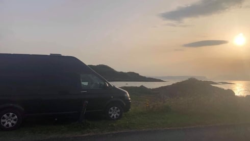 Rolo – T5 VW (2010), Black High Top (LWB)