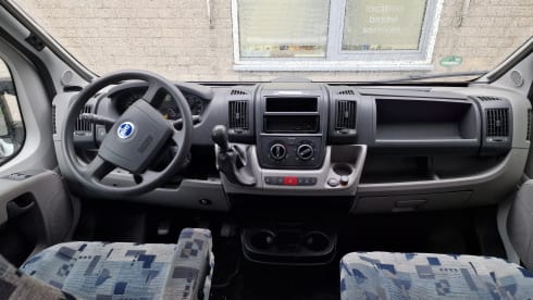 Complete Fiat Ducato bus camper