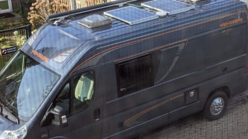 Weinsberg Bus camper of 6m for 2 people
