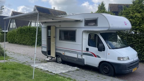 4p Bürstner alcove uit 1995