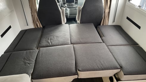 HYMER Free 600S Klappbett AUTOMATISCH 