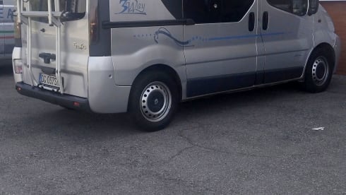 Van camperizzato Renault 