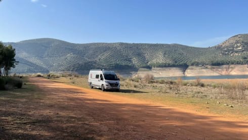 Roller Team Livingstone Duo – New spacious 2p camper  