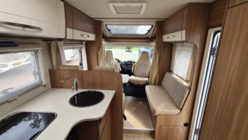 4p Carado semi-integrated from 2015
