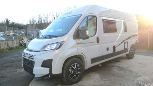 Menfys (1)  – Menfys VAN 3 MAXI S-Line (1) with optional bike rack