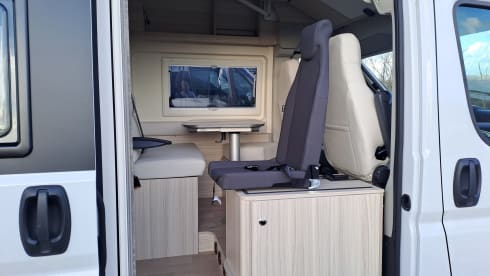 NEW Dreamer camper five from 2022 - family camper van