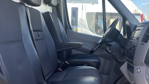 Sprinter – Luxury Mercedes Sprinter campervan