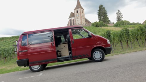 Robuster VW T4 California Bus bereit für Abenteuer!