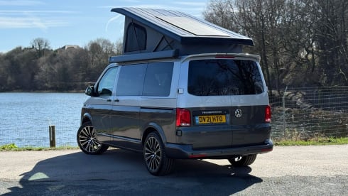 HTO – 4 berth Volkswagen campervan from 2021