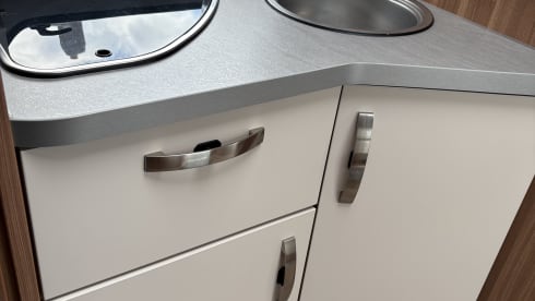 Ella – Weinsberg 650 MF - 4 Berth 