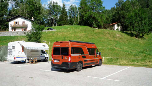 2020 Adria Twin 640SLB bus