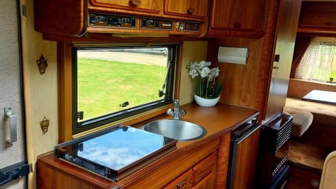 Oldtimer Hymer from 1986 for 4 persons