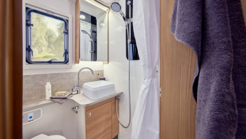 Bella  – 6 berth Bailey semi-integrated from 2022