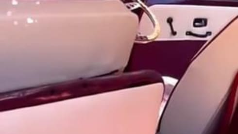 Ruby Tuesday  – Volkswagen Campervan mit 4 Schlafplätzen plus Rundzelt mit 4 Schlafplätzen 