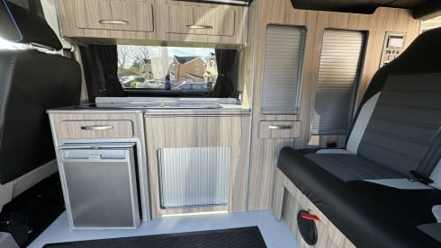 Otis – VW T5 campervan, 4 berth, off grid