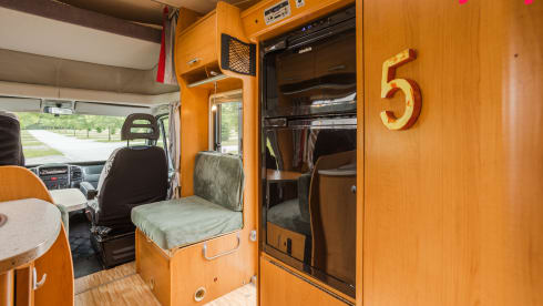 Alcôve Hymer 4 personnes de 2006