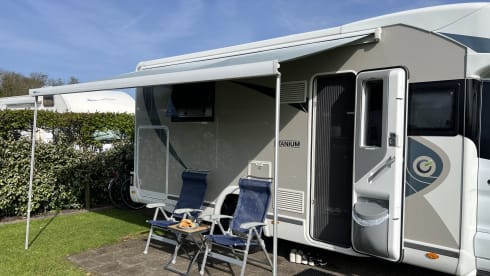 Chausson 768 – Luxury, atmosphere and automatic!