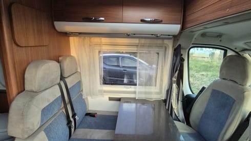 🌍 Adventure Awaits with Our Fiat Ducato Adria Twin SP Camper! 🚐☀️
