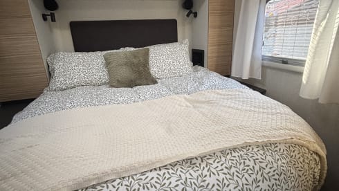 Camping-car Pilote 4 couchages neuf (2025) 