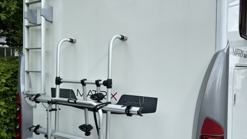 4p Adria Matrix M680SP semi-integrated from 2010
