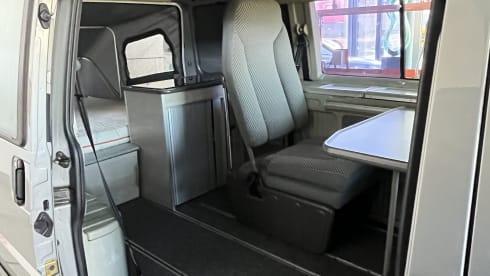 Dehler-inbouw  – Volkswagen T4 (Automatique + Essence) 