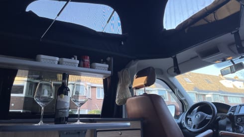 Charlie – 4p Volkswagen bus from 2013