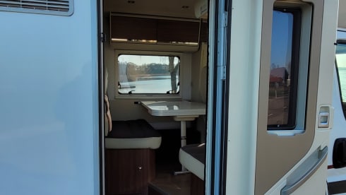 Luxury Adria Matrix SL 670 from 2017