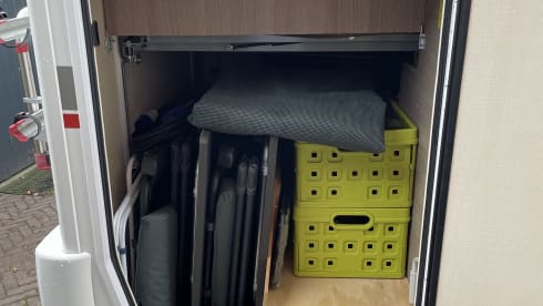 Camper compleet – 4p Challenger semi-integrated from 2016