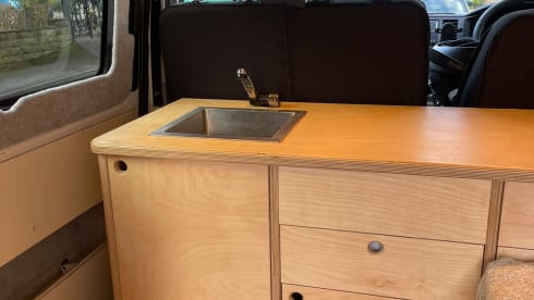 VW Canpervan con 2 posti letto - stile Scandi - 2018