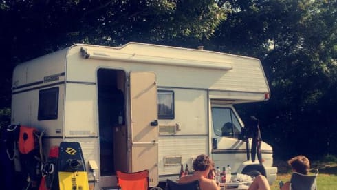 Frans – Nice retro camper!