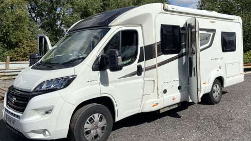 Bessy  – "Bessy" 4 Berth Bessacarr  Family Motorhome 