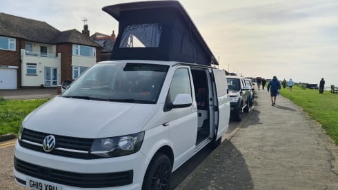 5 seater 4 berth Volkswagen T6 VW campervan 2019