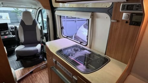 2p Knaus bus from 2015