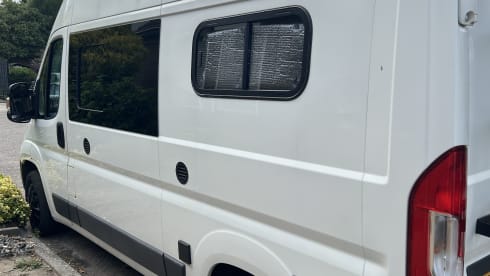 Bertje de Boxer – 3-Personen-Peugeot-Bus aus dem Jahr 2016