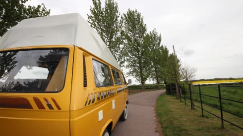 The Colonel – Rent a Carbon Neutral Vroooom With a view