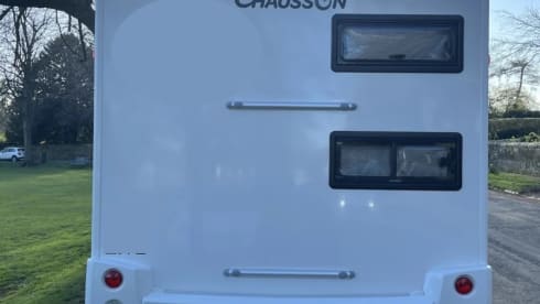 Brand New - Motorhome to Hire - 7 belts 7 berth Chausson 2024