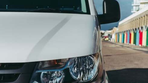 Barbarella – 4 Berth Cosy VW T5 Campervan 