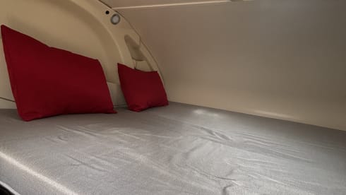 Betty  – 6 berth Benimar Mileo from 2018