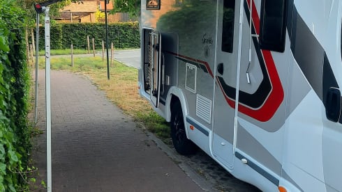 5p Challenger semi-integrated from 2021