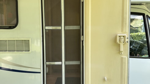 Chefke – 5 person Fiat alcove from 2001