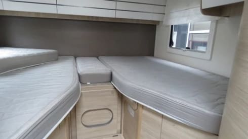 Chausson 627 semi-integrato automatico 2+2 dal 2021